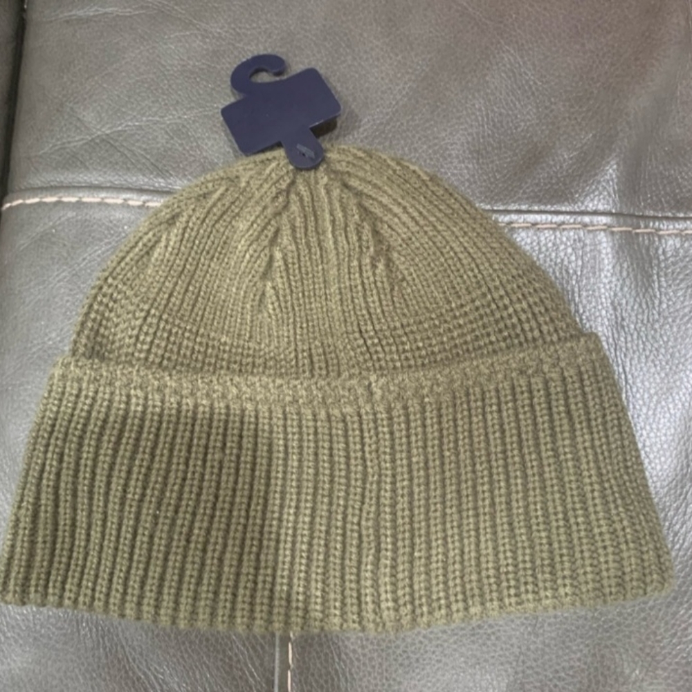 Hat - Picture 2 of 2